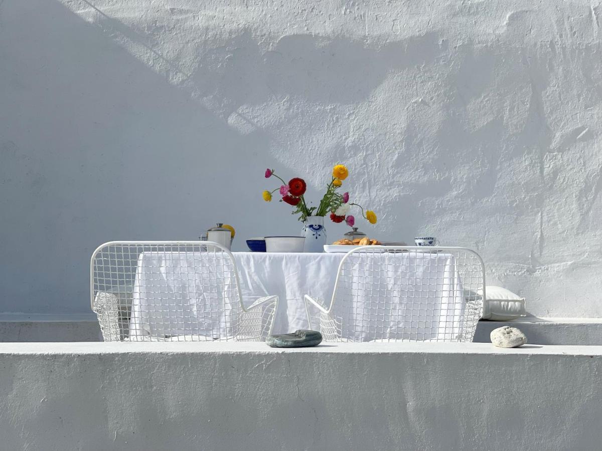 Serifos White 外观 照片