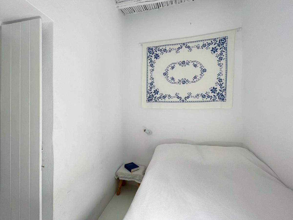 Serifos White 外观 照片